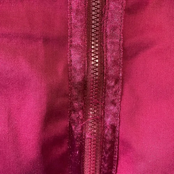 Strapless, fitted dress - Picture 10 of 10